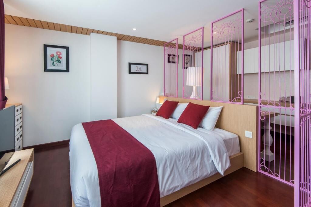 Photo of Bedroom in Kartika Plaza