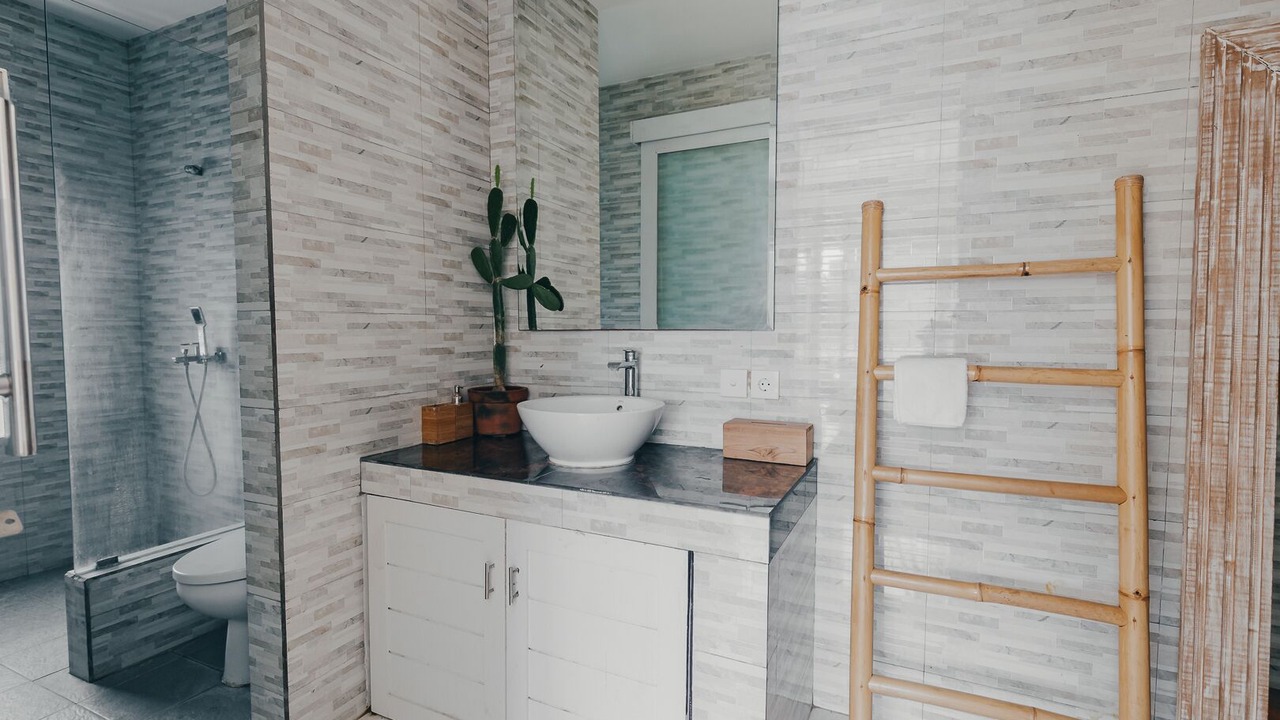 Photo of Bathroom in Drupadi