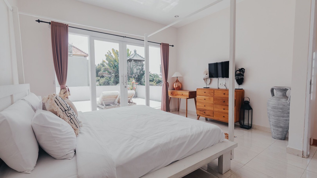 Photo of Bedroom in Drupadi