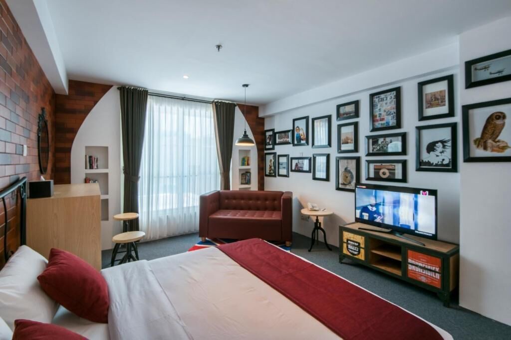 Photo of Bedroom in Kartika Plaza