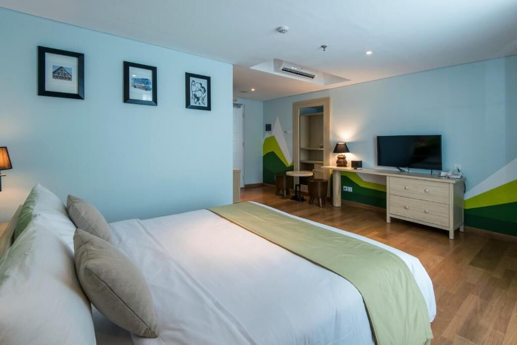 Photo of Bedroom in Kartika Plaza