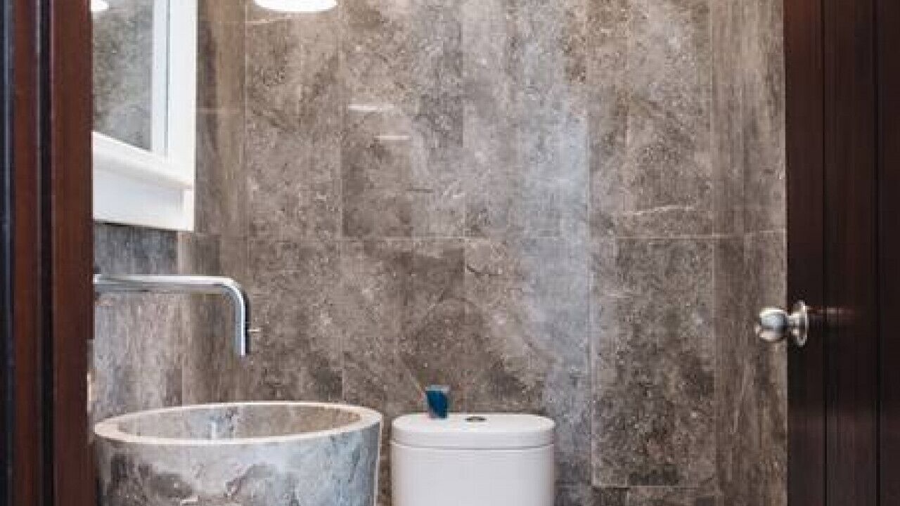 Photo of Bathroom in Petitenget
