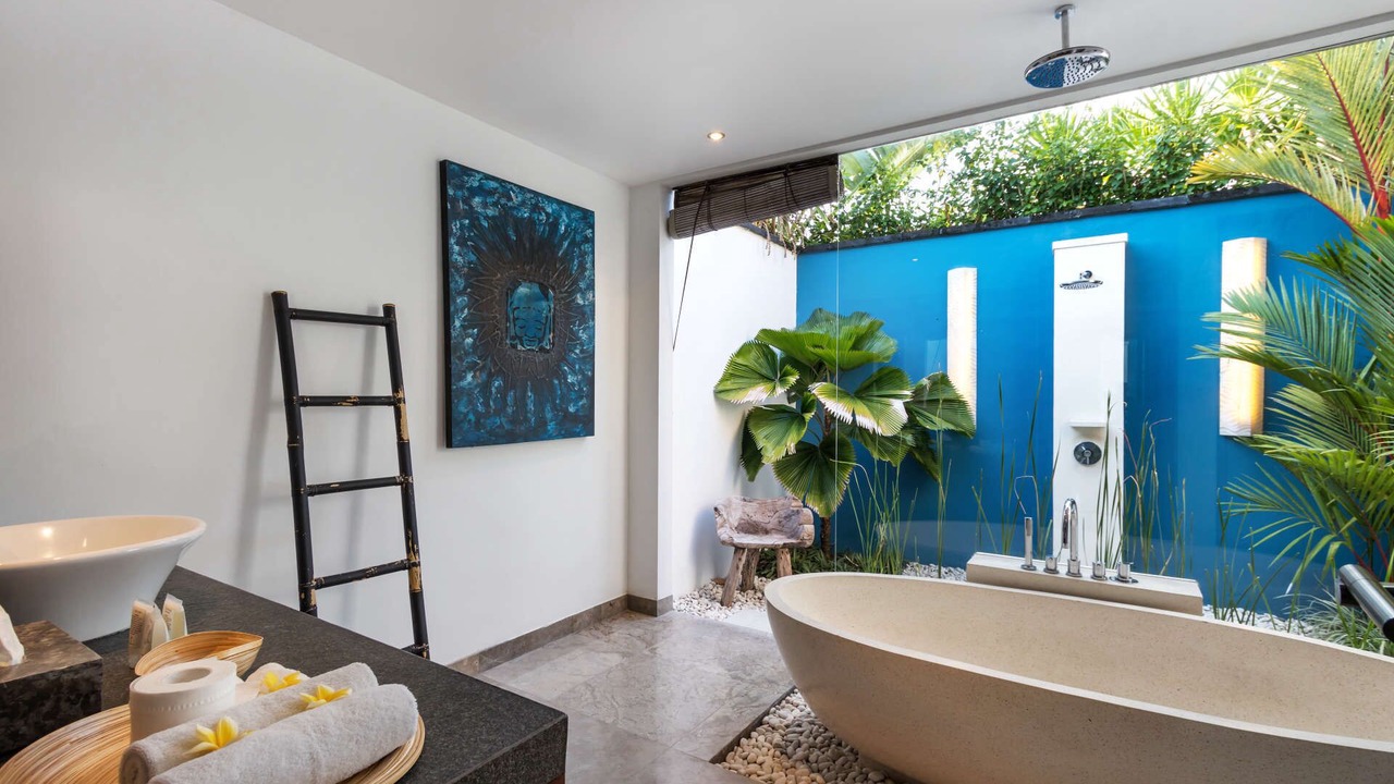 Photo of Bathroom in Petitenget