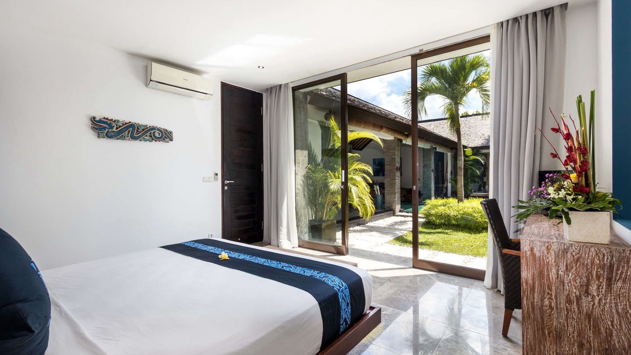 Photo of Bedroom in Petitenget