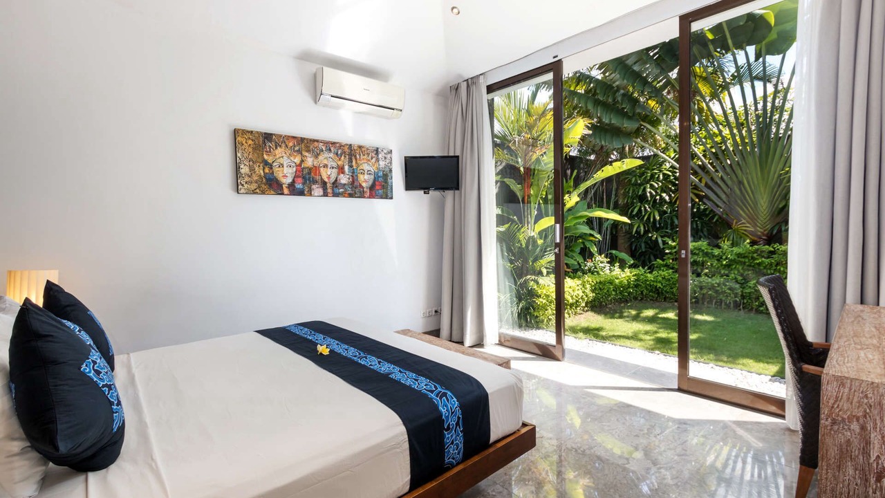 Photo of Bedroom in Petitenget