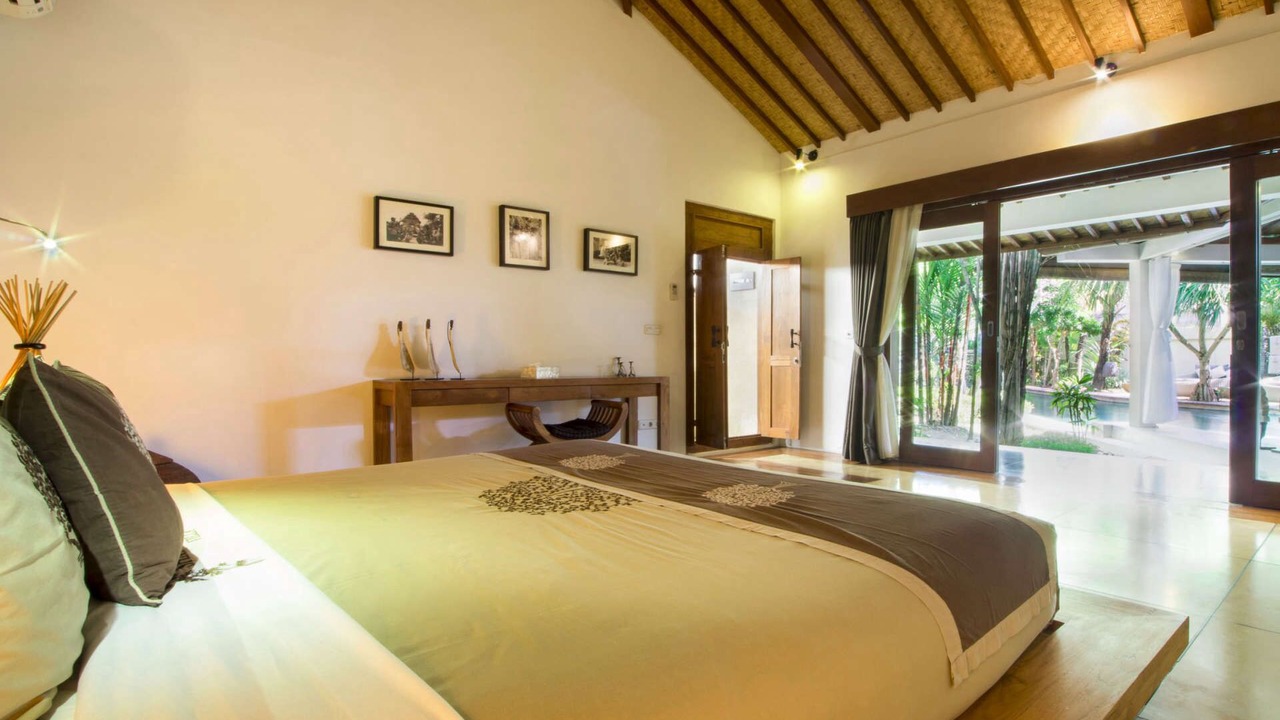 Photo of Bedroom in Drupadi