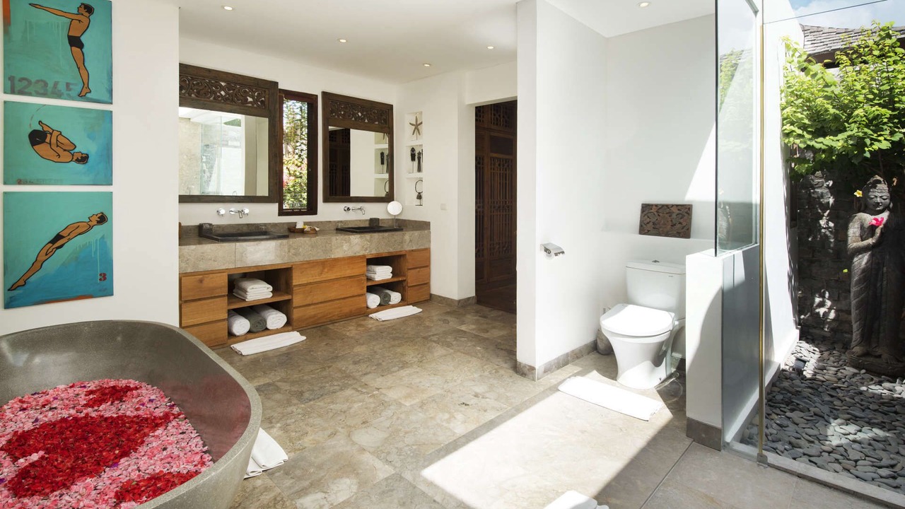 Photo of Bathroom in Drupadi