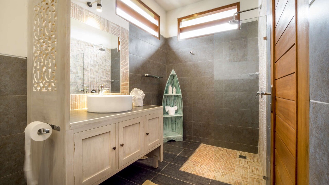 Photo of Bathroom in Drupadi
