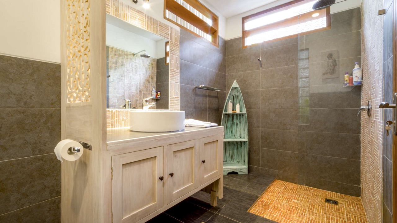 Photo of Bathroom in Drupadi
