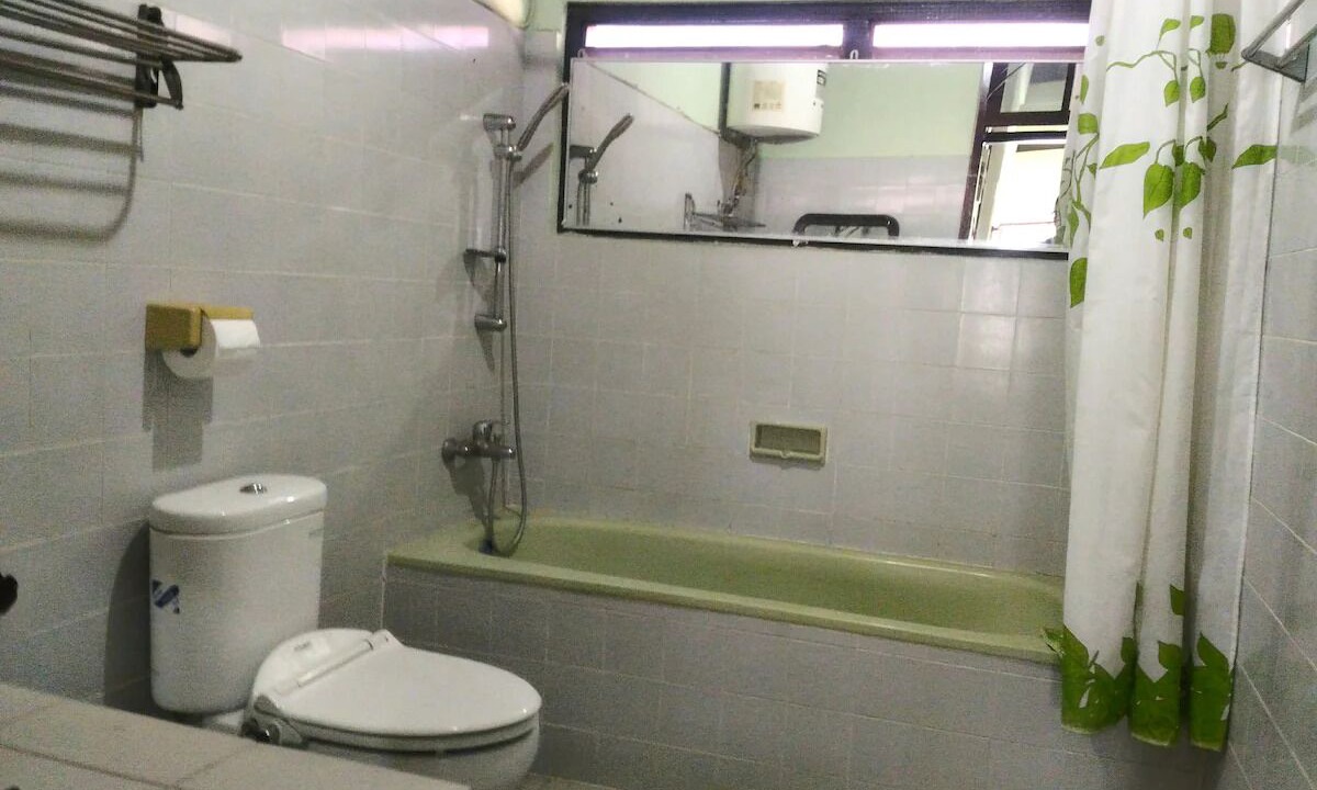 Photo of Bathroom in Mumbul