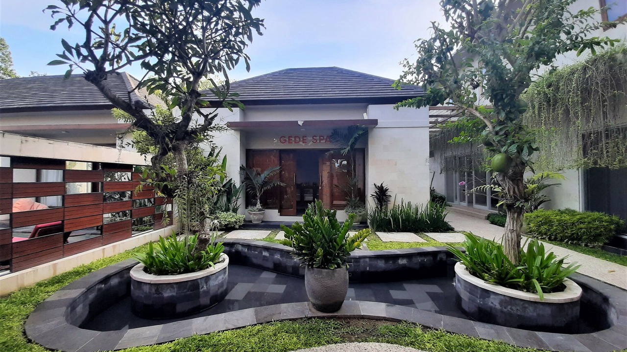 Photo of Outdoor in By Pass Ngurah Rai