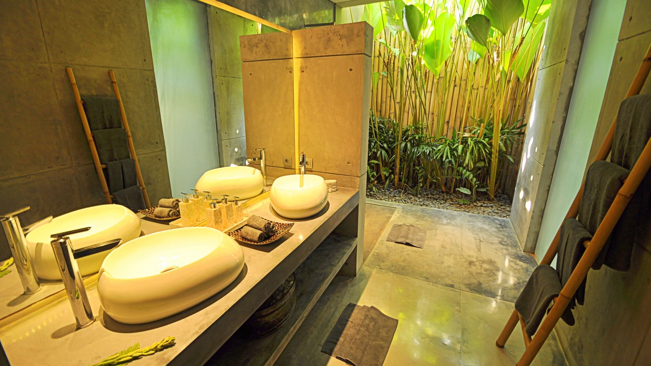 Photo of Bathroom in Munggu