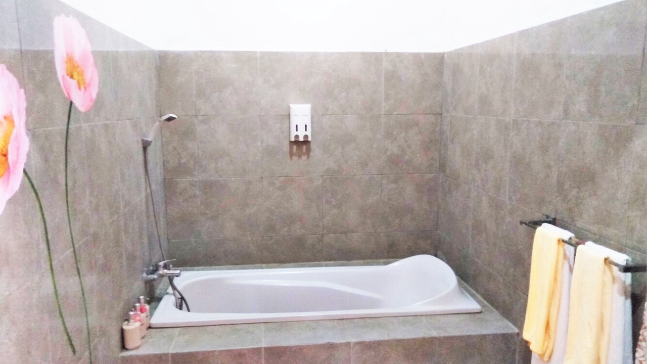 Photo of Bathroom in By Pass Ngurah Rai Kuta