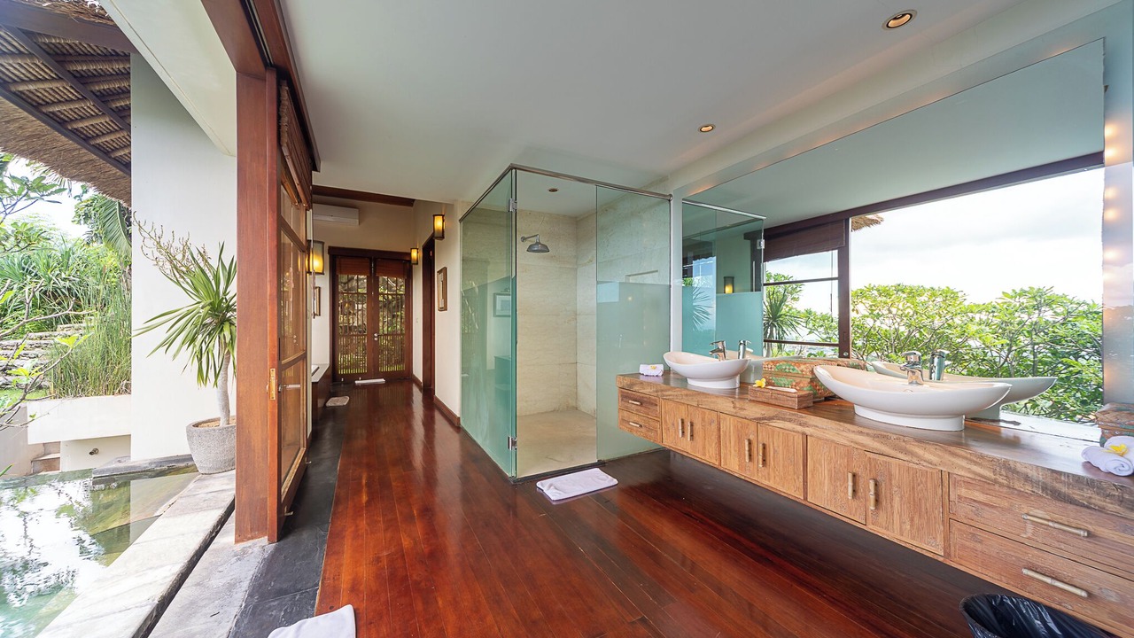 Photo of Bathroom in Bukit