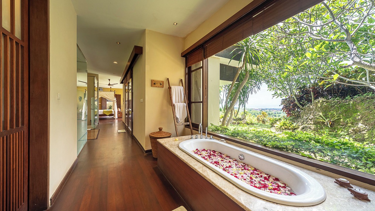 Photo of Bathroom in Bukit