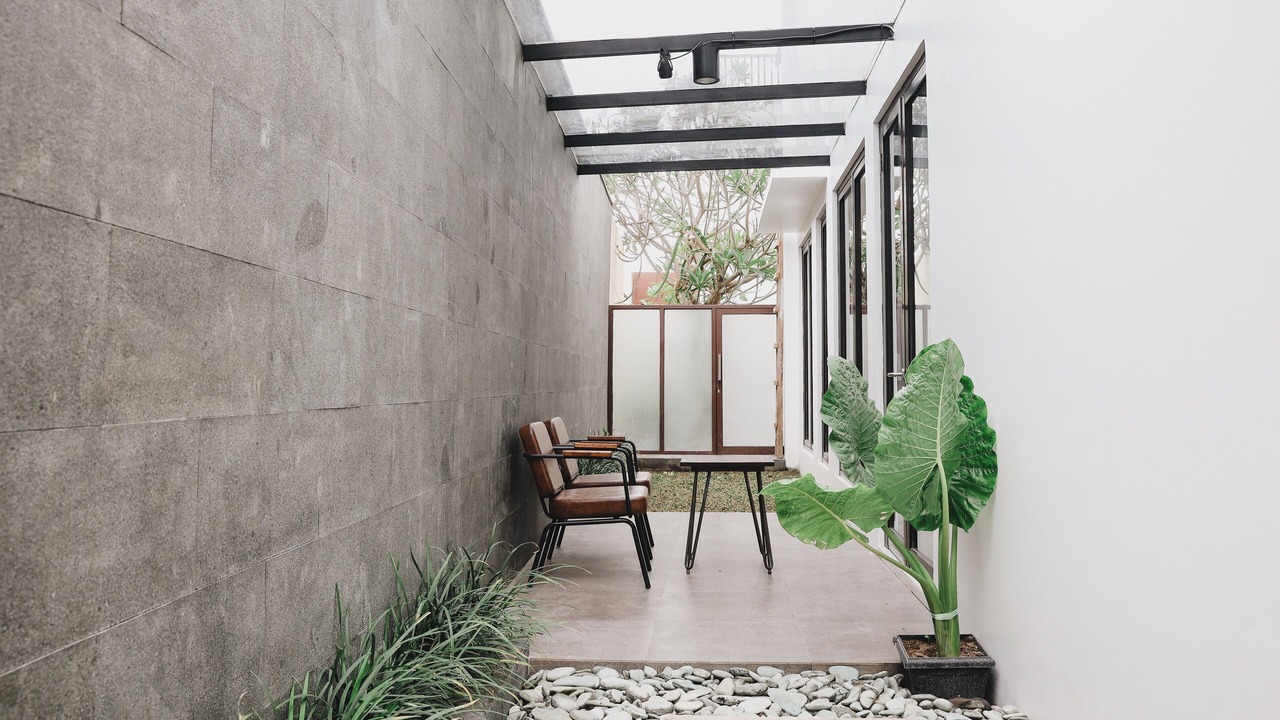 Photo of Patio Balcony in Kartika Plaza