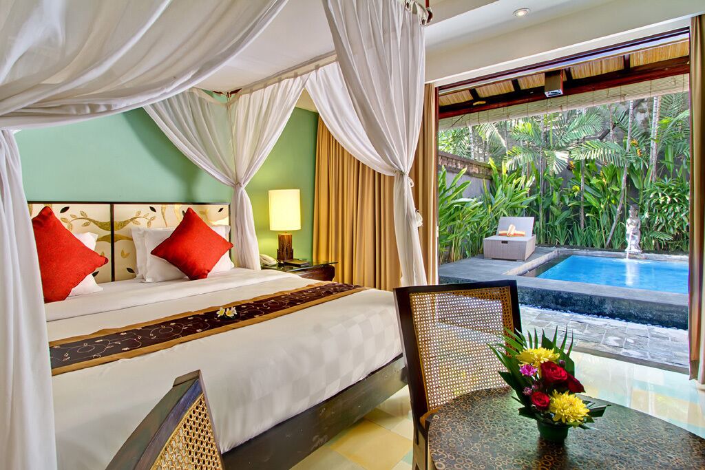 Photo of Bedroom in Kartika Plaza