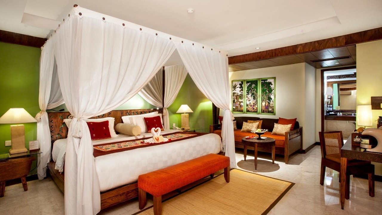 Photo of Bedroom in Kartika Plaza