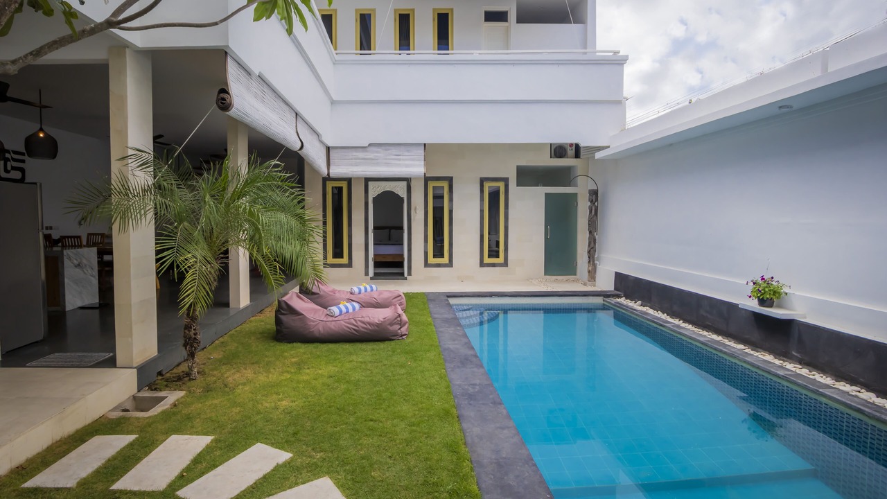 Photo of Outdoor in Sunset Road