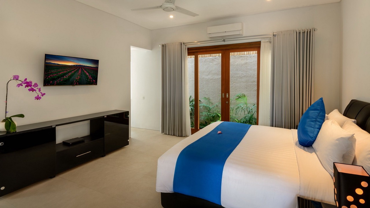 Photo of Bedroom in Drupadi