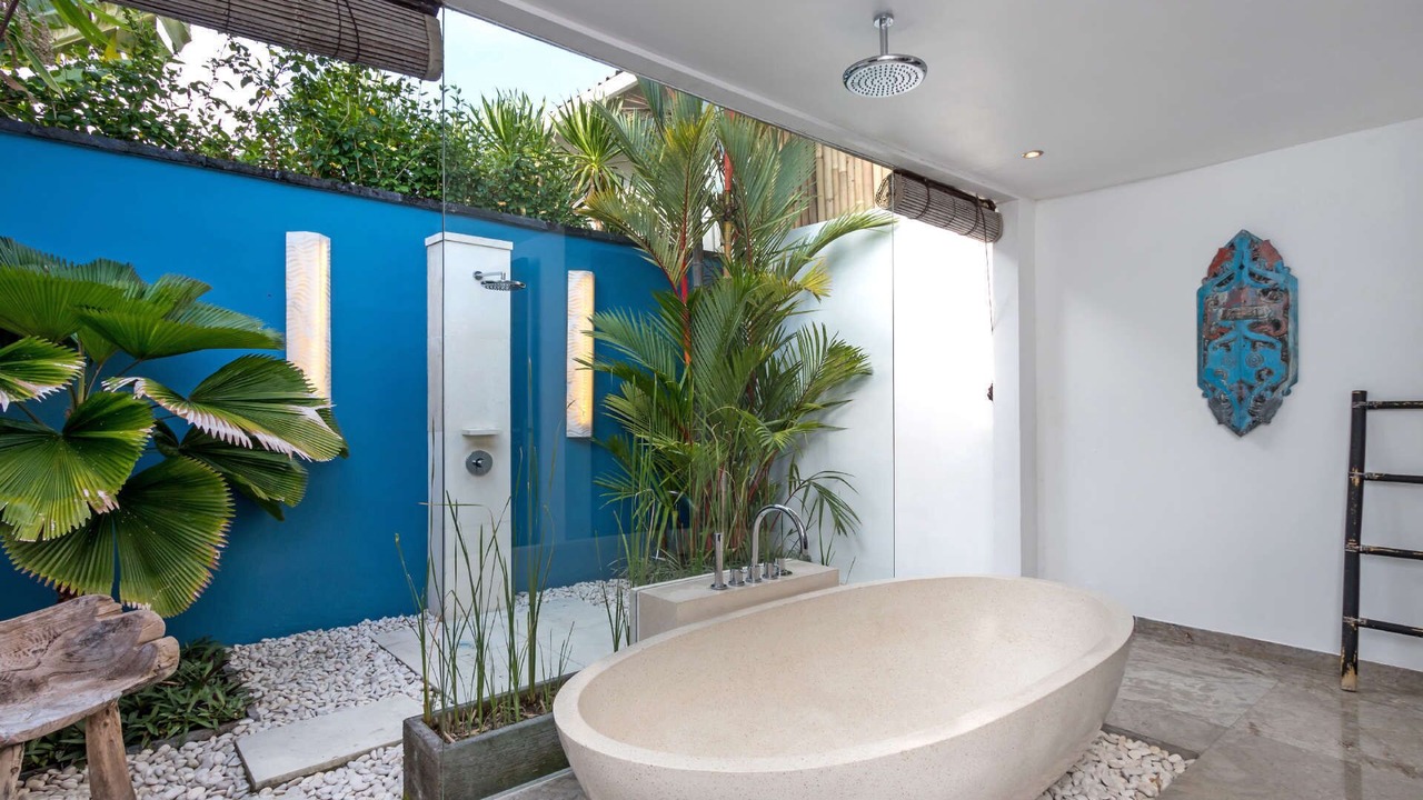 Photo of Bathroom in Petitenget