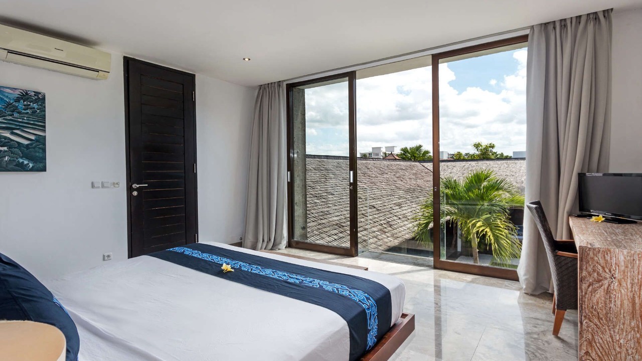 Photo of Bedroom in Petitenget