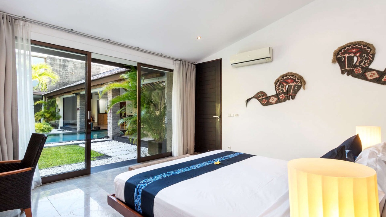 Photo of Bedroom in Petitenget