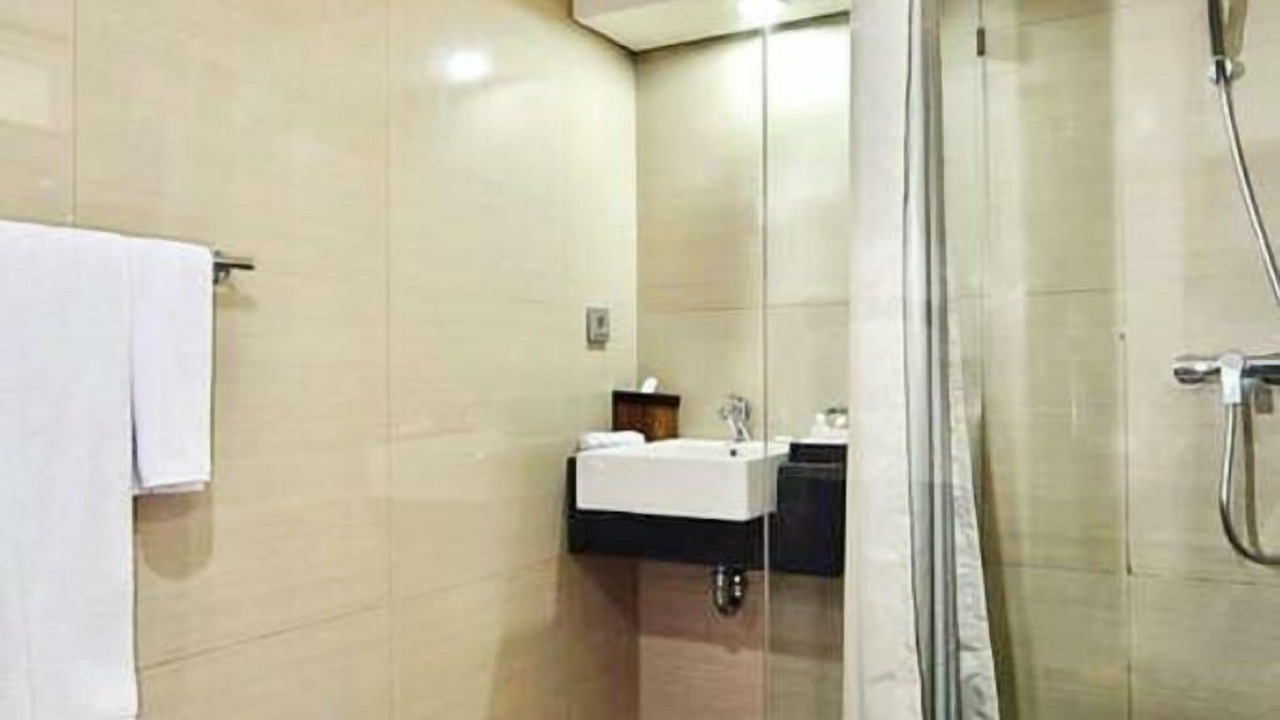 Photo of Bathroom in Nakula