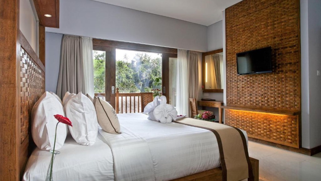 Photo of Bedroom in Sambahan