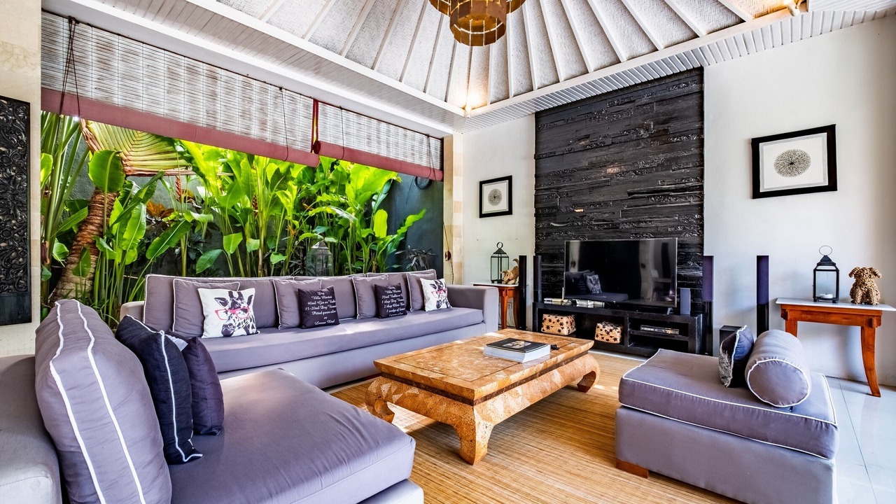 Photo of Livingroom in Drupadi