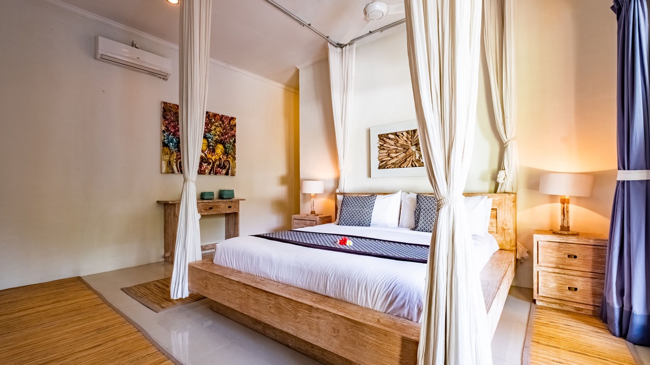 Photo of Bedroom in Drupadi