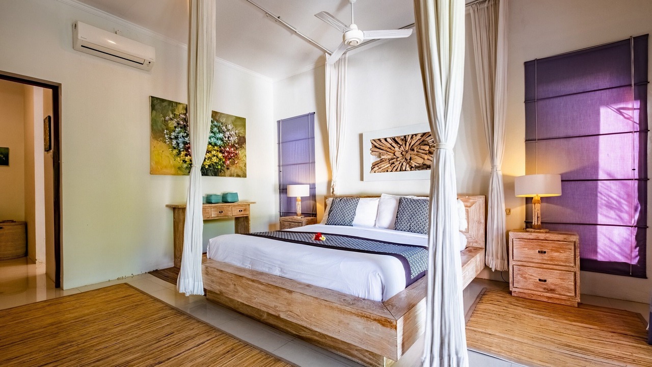 Photo of Bedroom in Drupadi