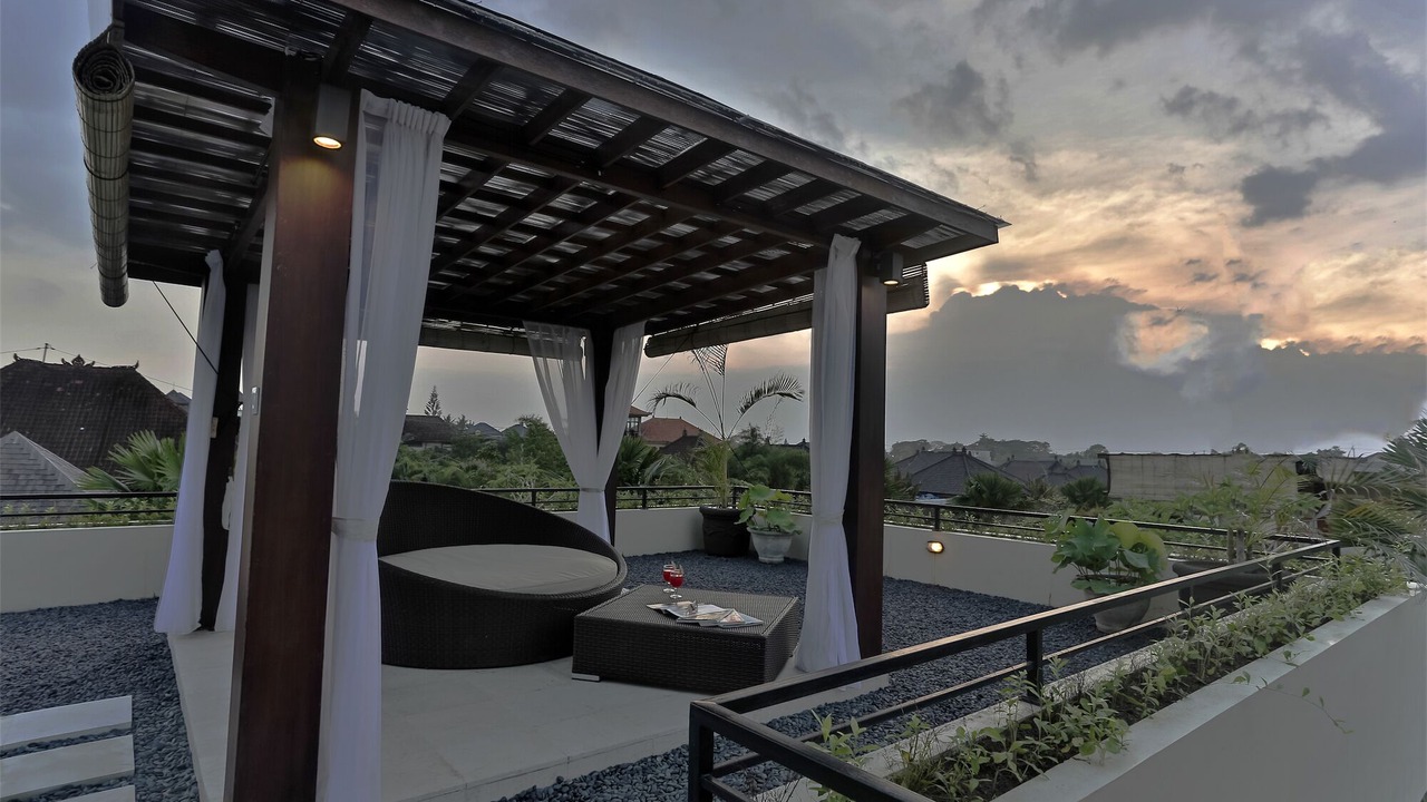 Photo of Patio Balcony in Batu Bolong