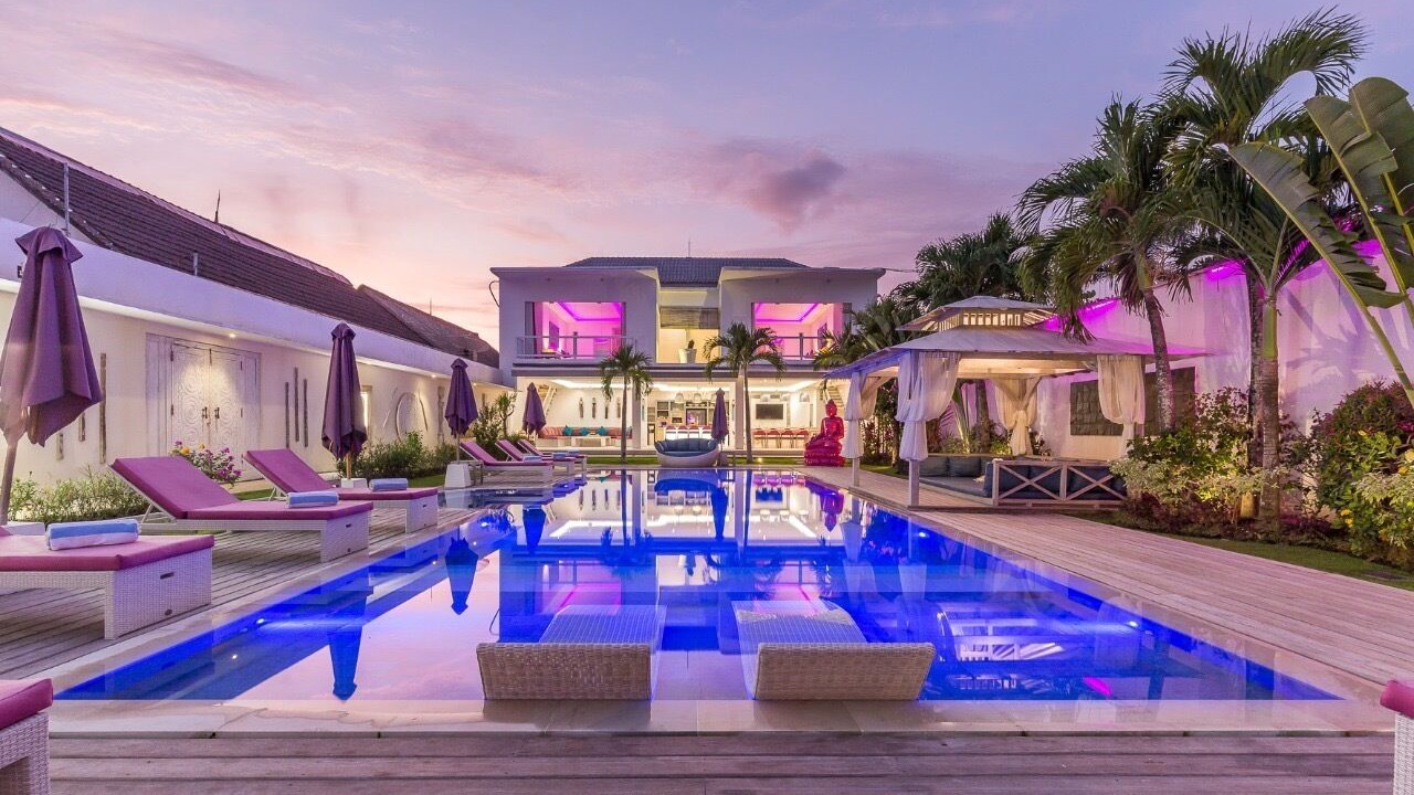 Photo of Outdoor in Sunset Road