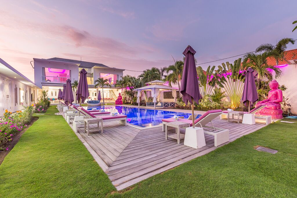 Photo of Outdoor in Sunset Road