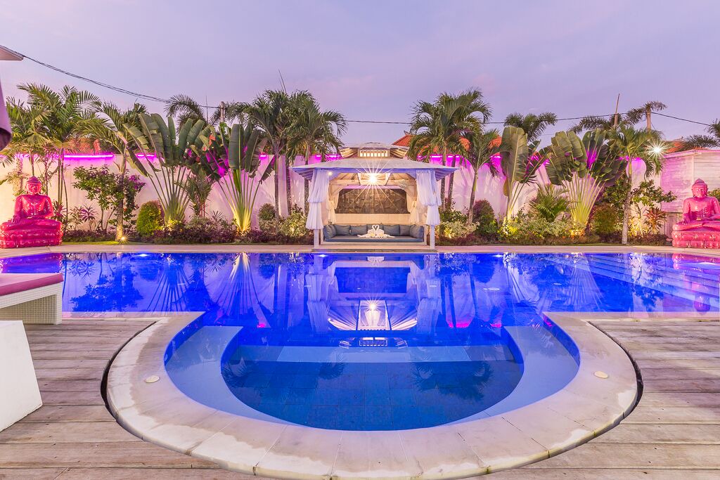 Photo of Outdoor in Sunset Road