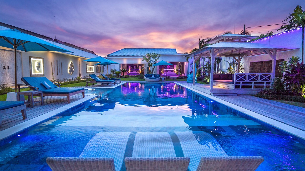 Photo of Outdoor in Sunset Road