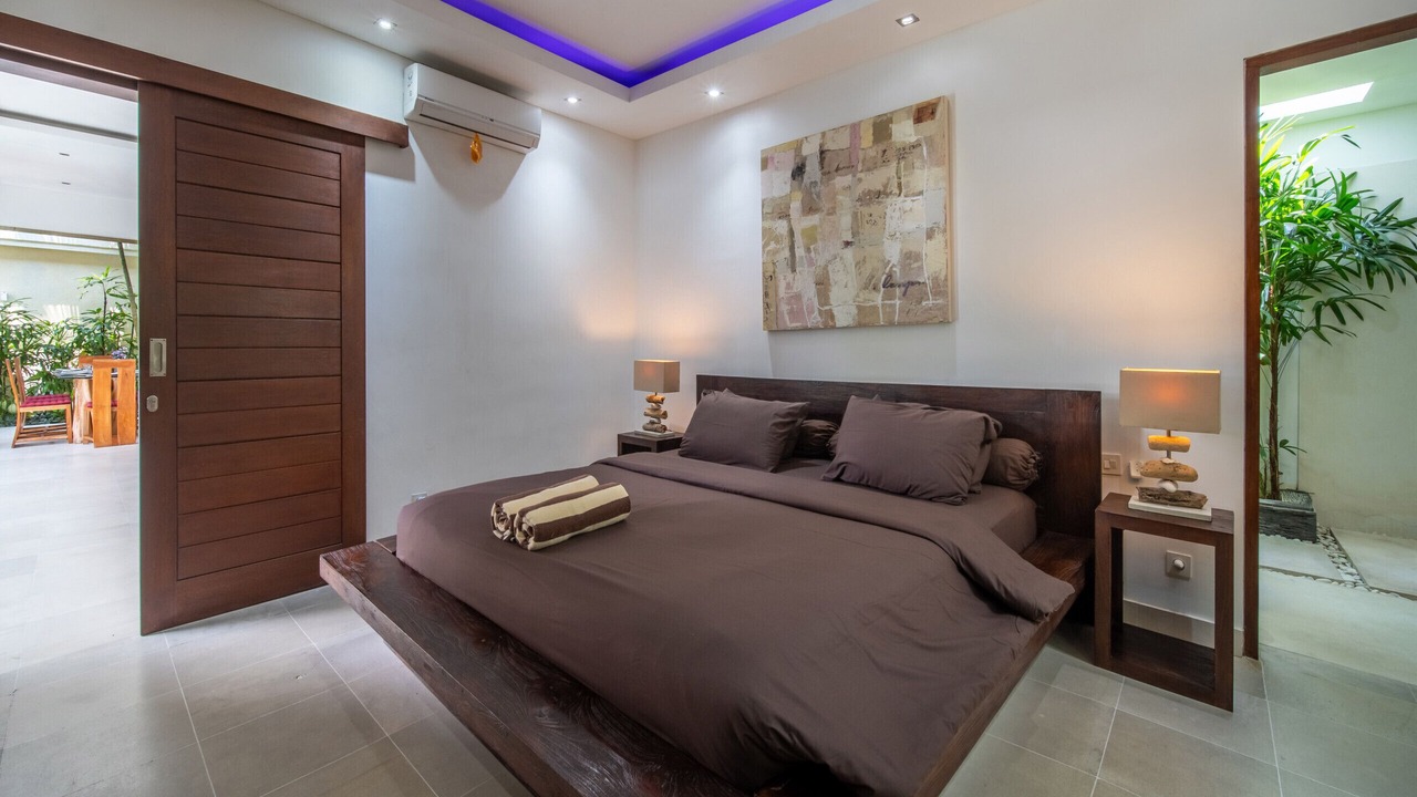 Photo of Bedroom in Sunset Road