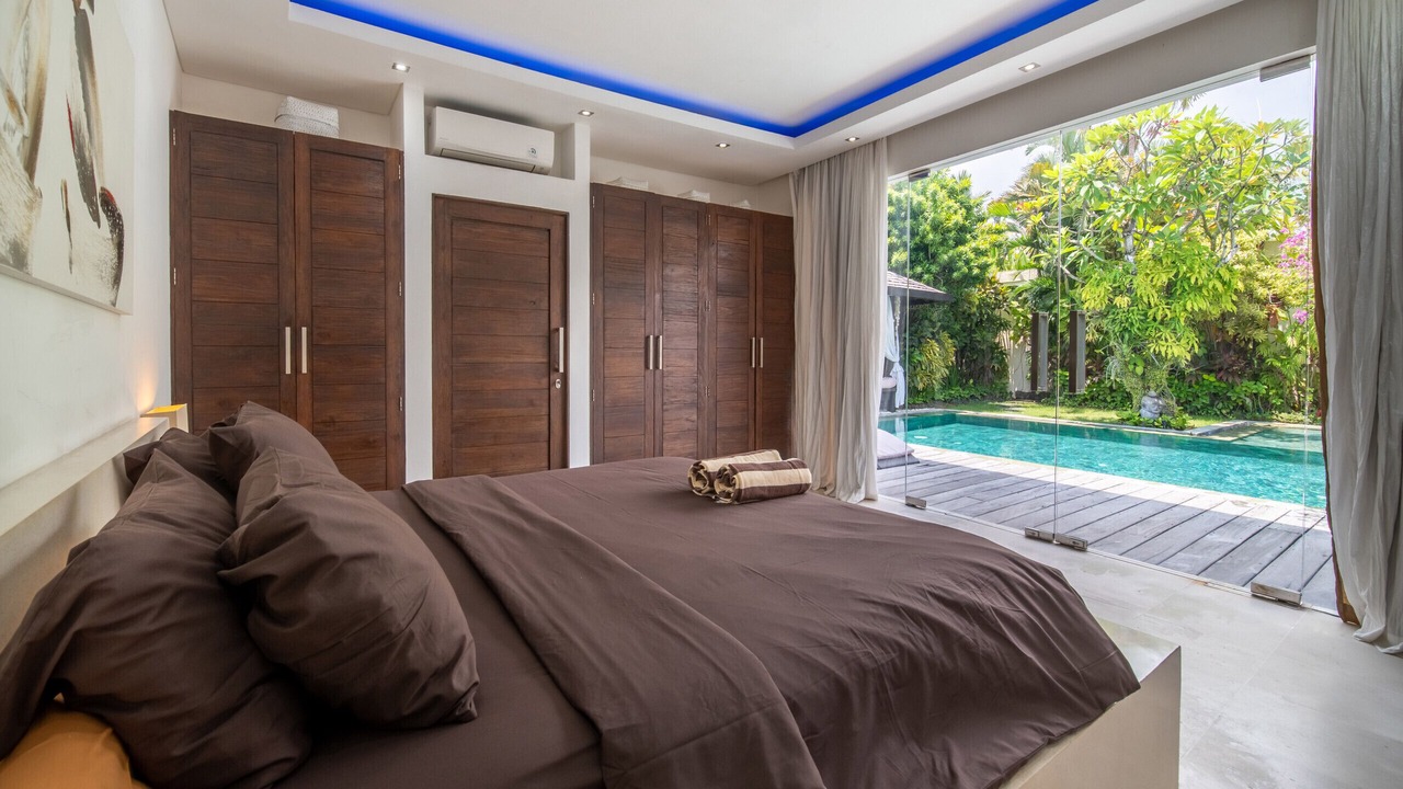 Photo of Bedroom in Sunset Road
