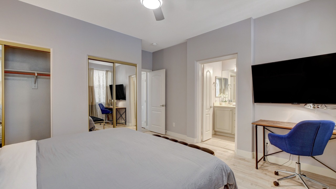Photo of Bedroom in Silverado Ranch