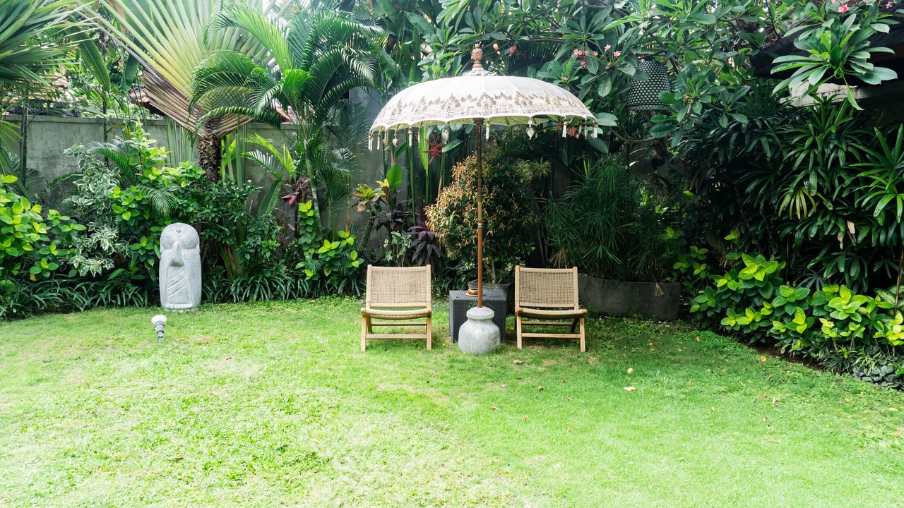Photo of Outdoor in Sunset Road