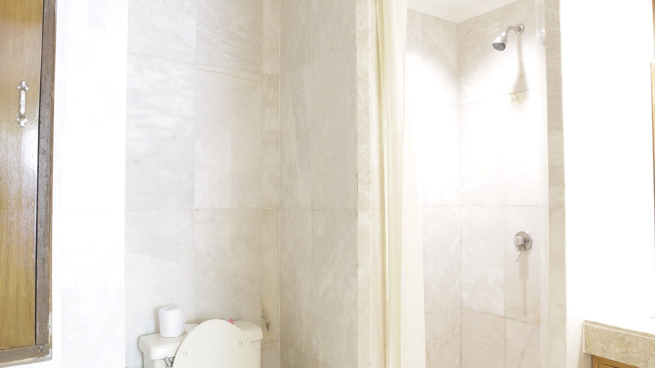 Photo of Bathroom in Mumbul