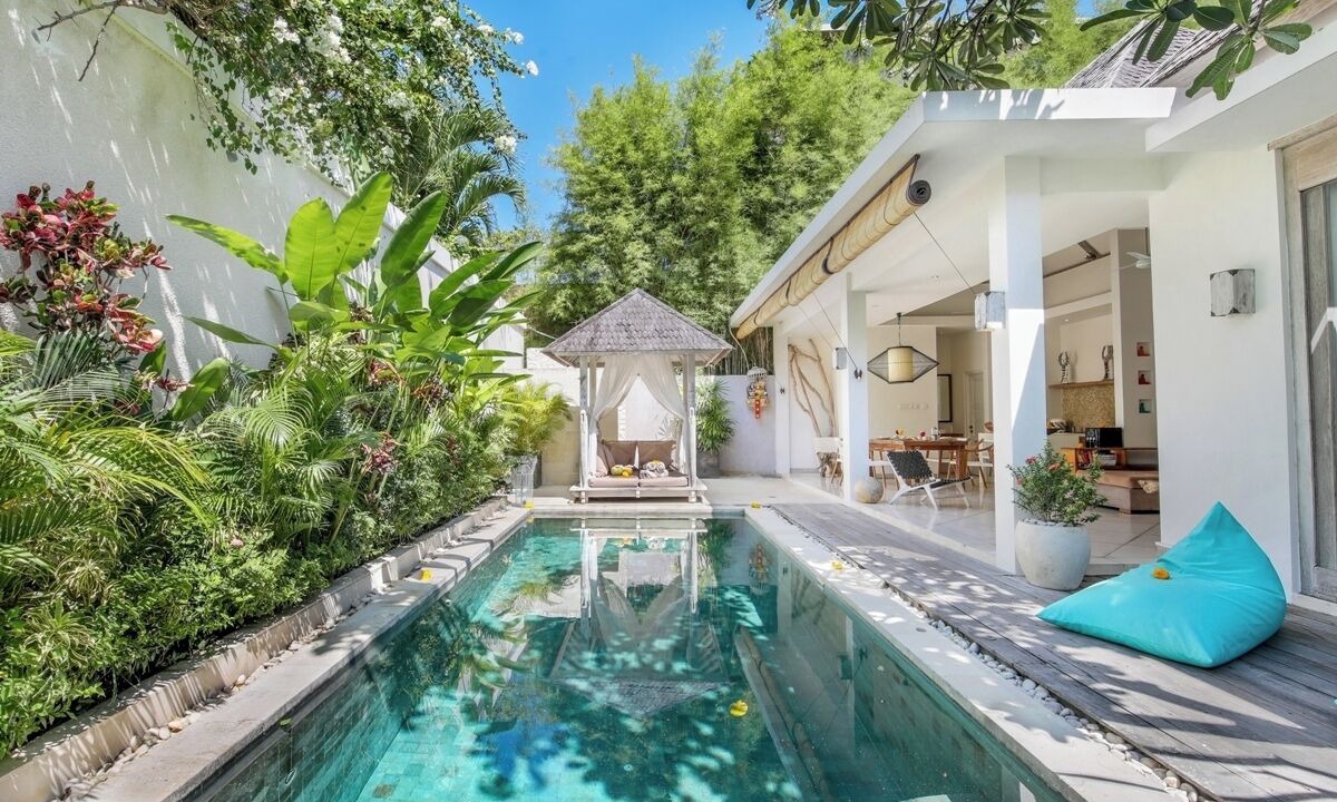 Photo of Outdoor in Sunset Road
