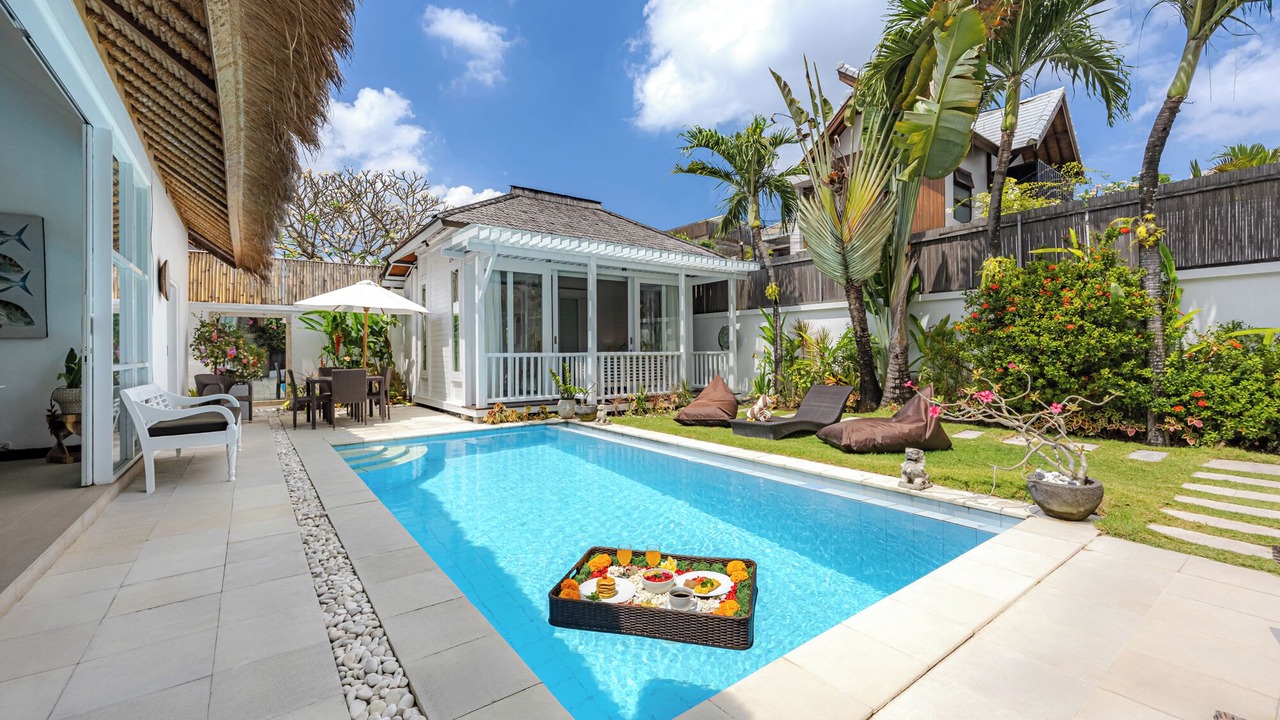 Photo of Outdoor in Sunset Road