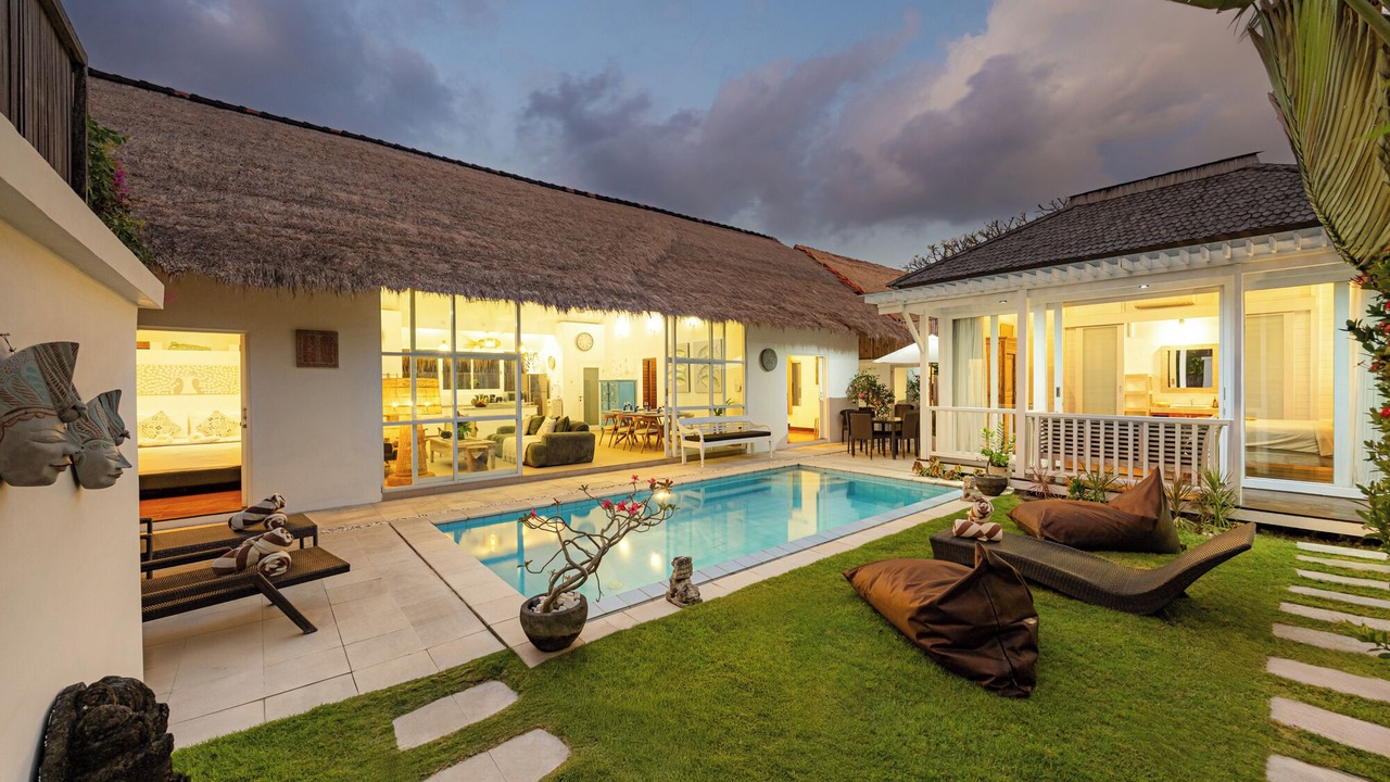 Photo of Outdoor in Sunset Road