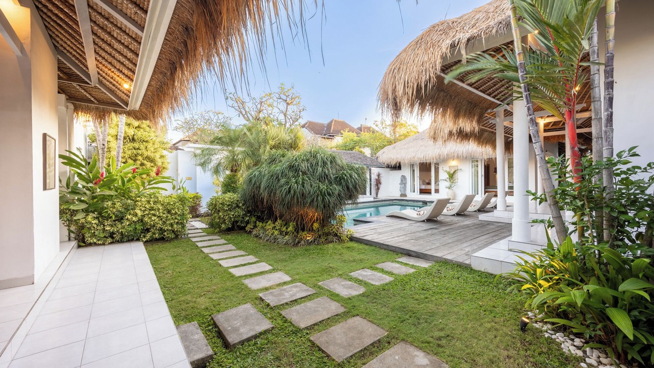 Photo of Outdoor in Sunset Road