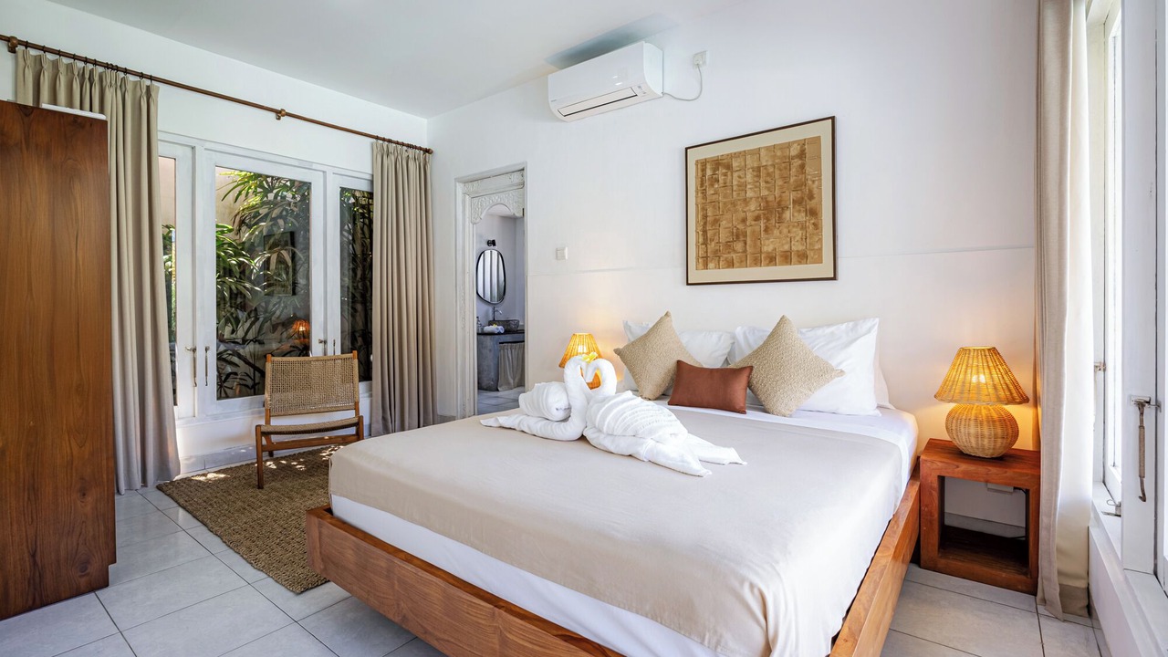 Photo of Bedroom in Sunset Road