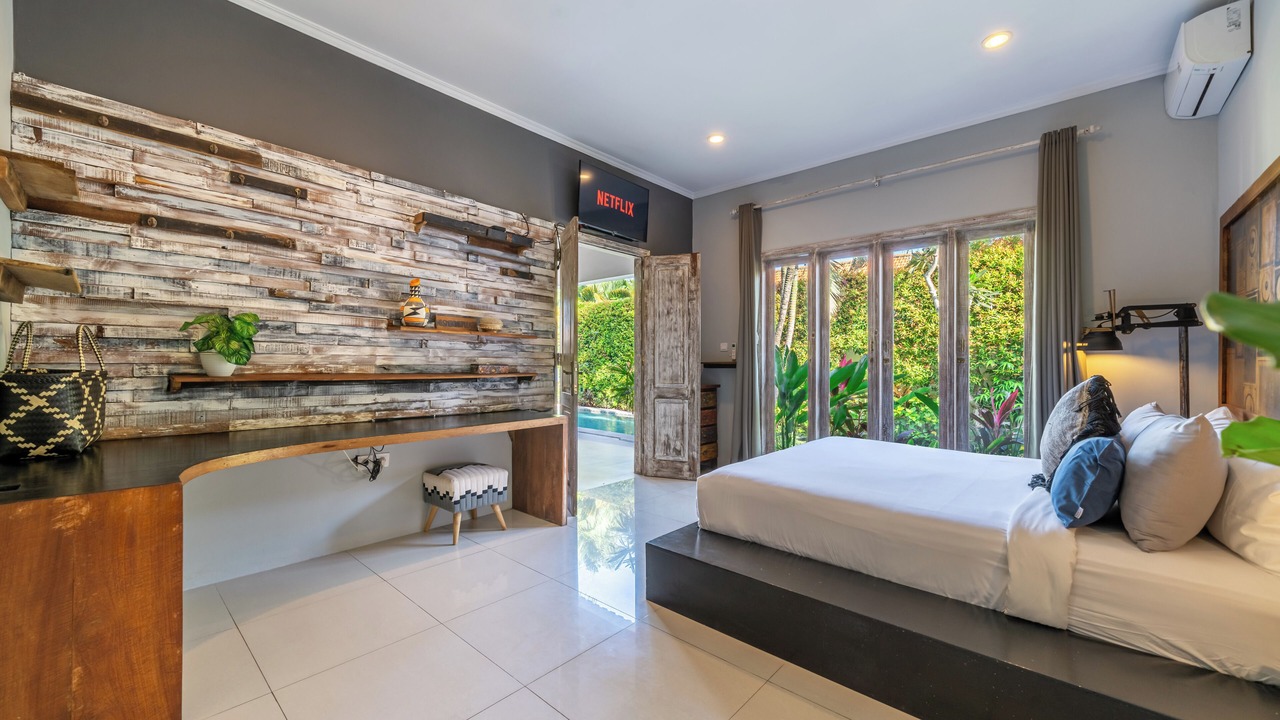 Photo of Bedroom in Petitenget
