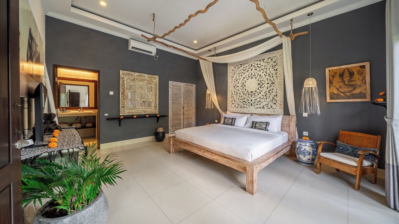 Photo of Bedroom in Petitenget