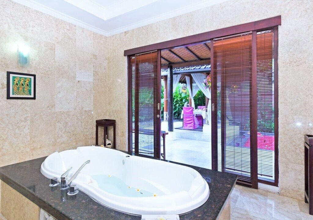 Photo of Bathroom in By Pass Ngurah Rai Kuta